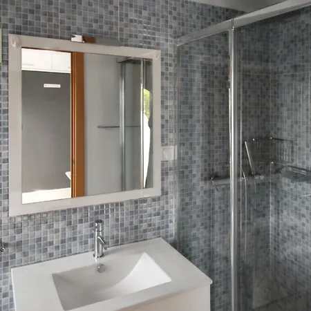 Comfortable In - 20 M² - Pleasant Balcony