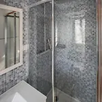 Comfortable In - 20 M² - Pleasant Balcony 公寓 *