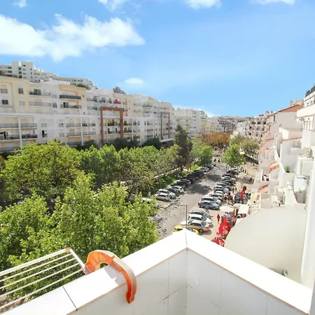 Comfortable In 20 M² Pleasant Balcony Apartment
